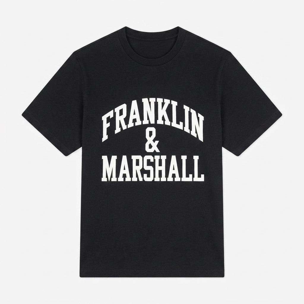 L'iconica tee della collezione "Heritage"