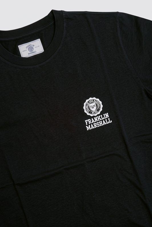 L'iconica t-shirt della collezione "Heritage"