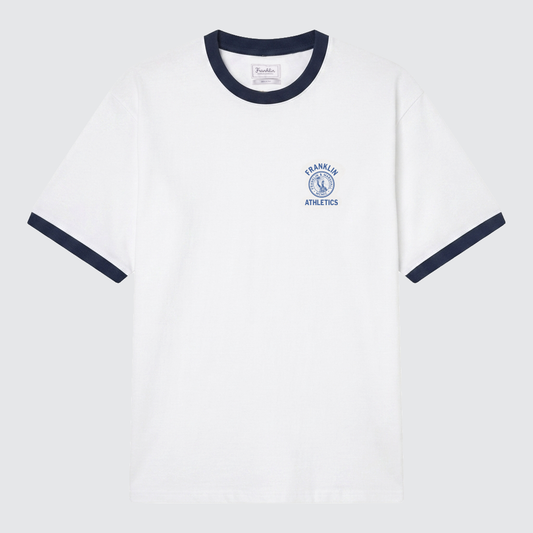 L'iconica t-shirt a contrasto