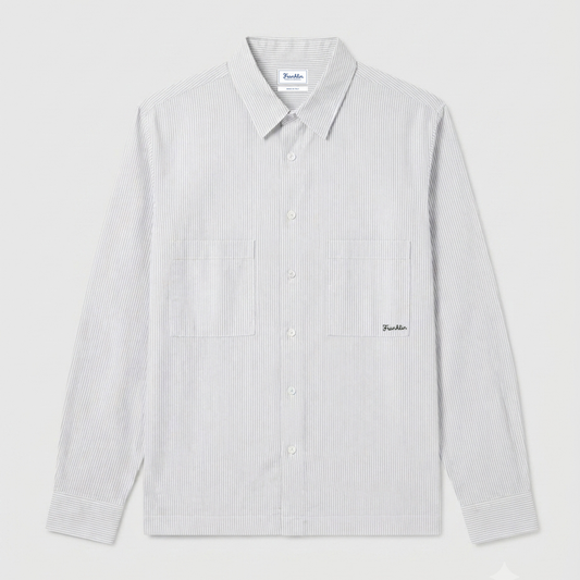 Camicia modello con doppio taschino e ricamo