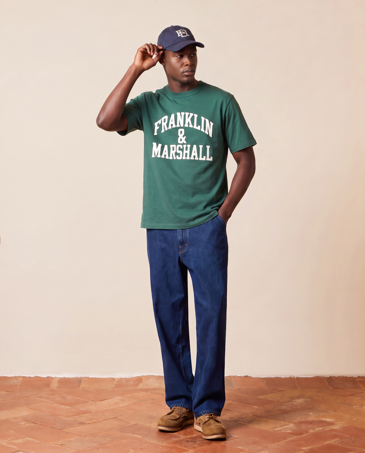 L'iconica tee della collezione "Heritage"