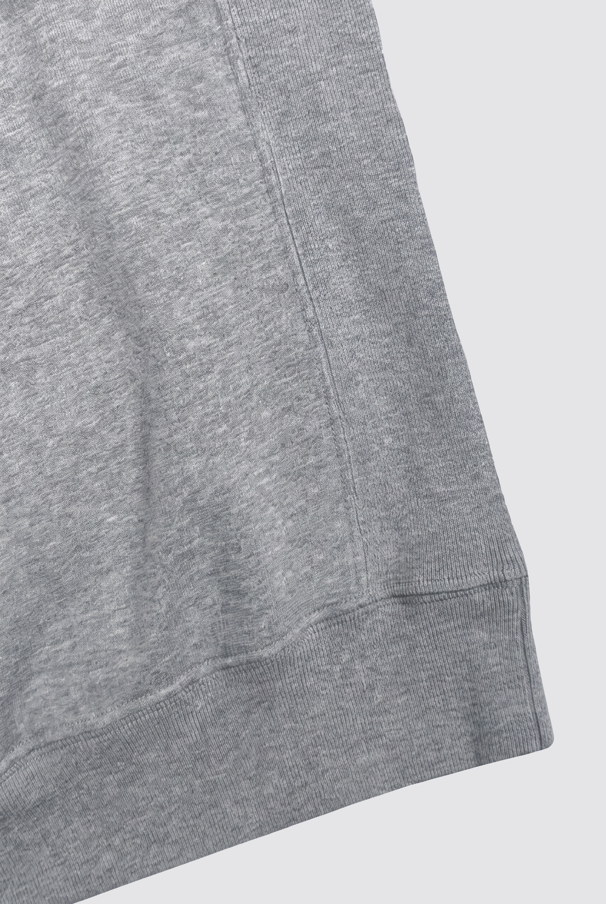 La icónica sudadera con capucha de la colección "Heritage"