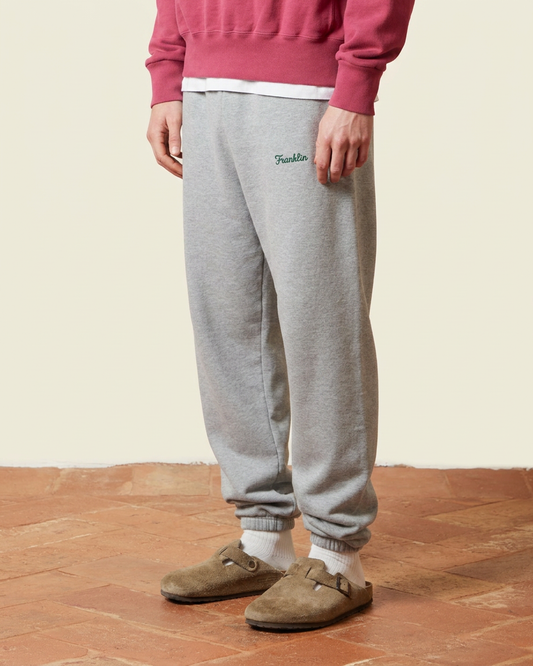 Gli iconici pantaloni della tuta