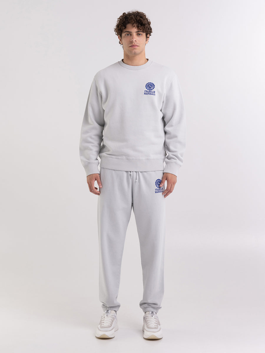 Agender crewneck sweatshirt with Crest logo embroidery