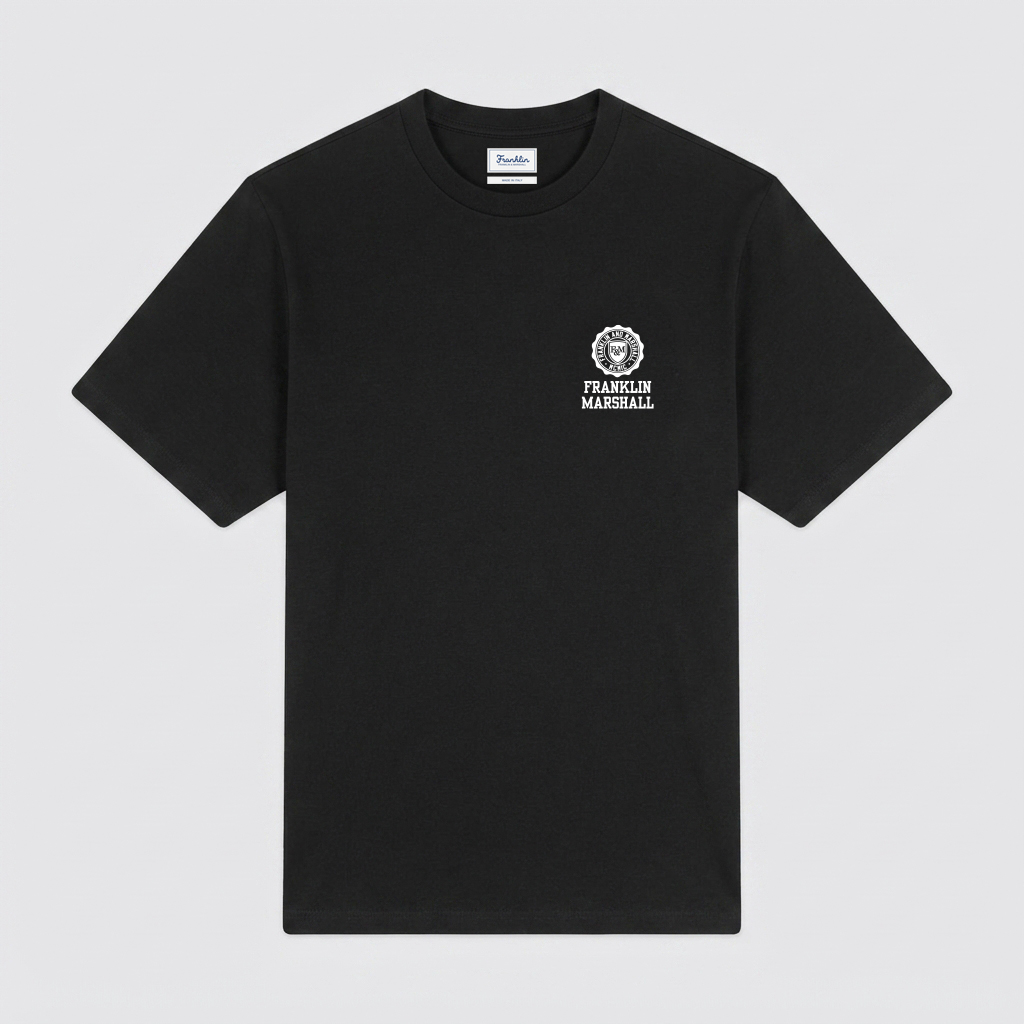 L'iconica t-shirt della collezione "Heritage"