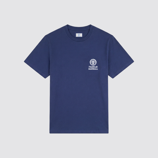 La icónica camiseta de la colección "Heritage"