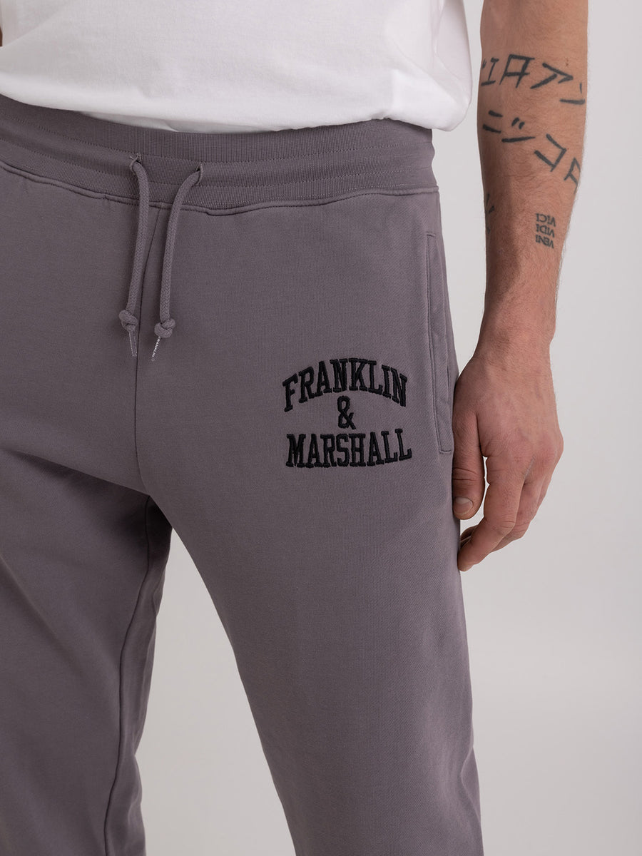 Agender jogger trousers with Arch letter embroidery