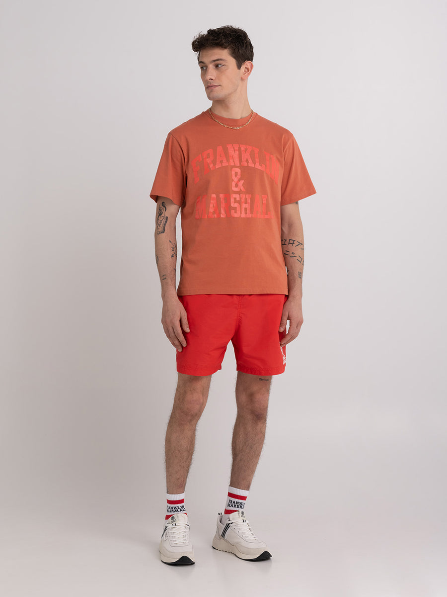 T-shirt Agender con stampa arch letter