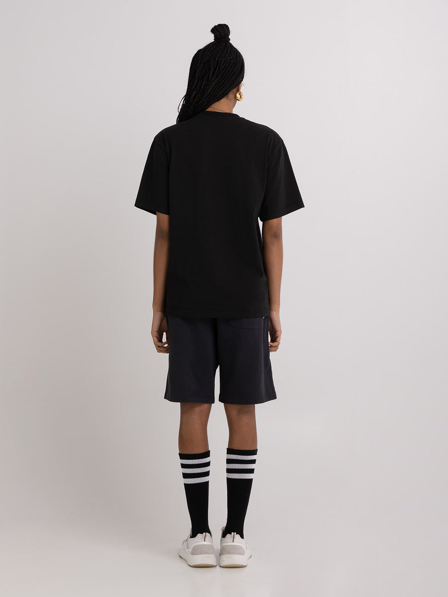Agender t-shirt with arch letter print