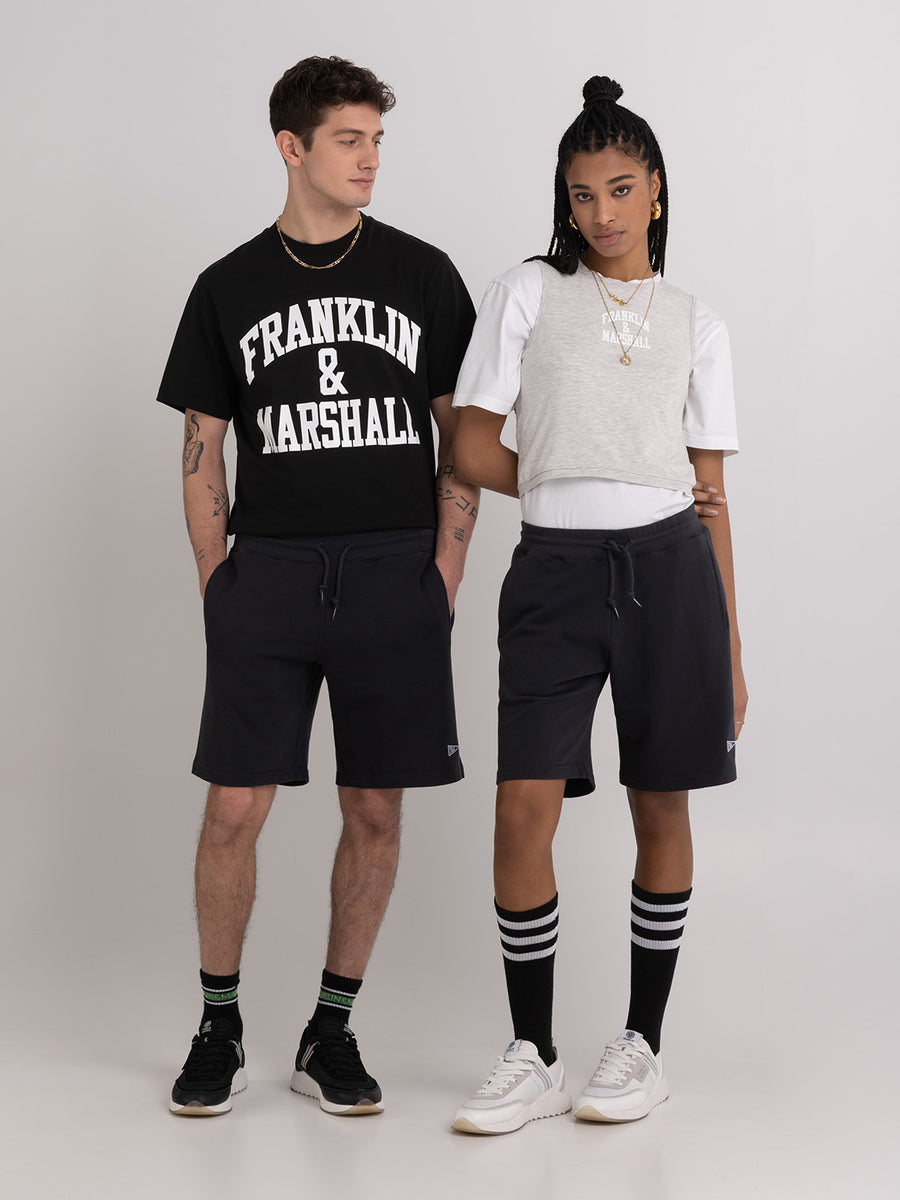 Agender fleece shorts with Pennant patch