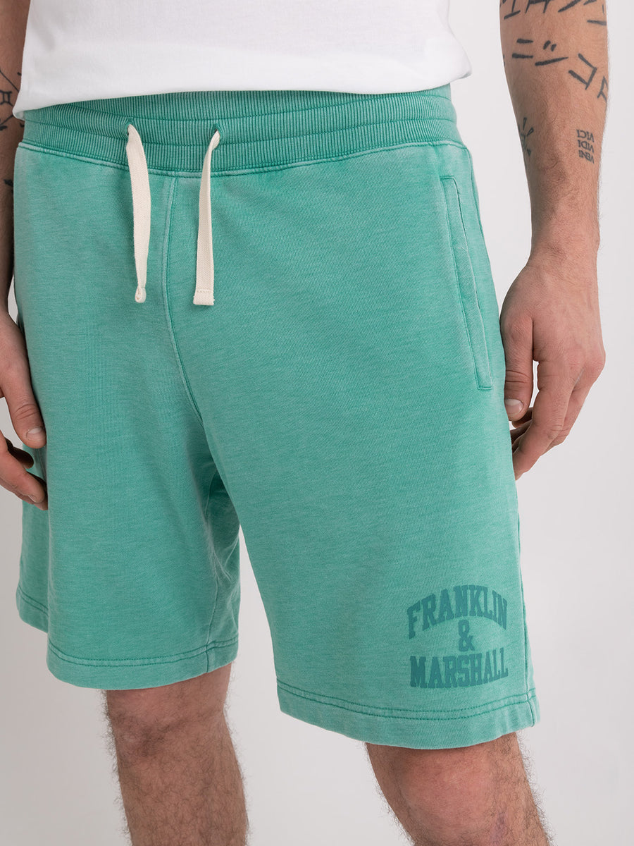 Burn out shorts with arch letter logo embroidery