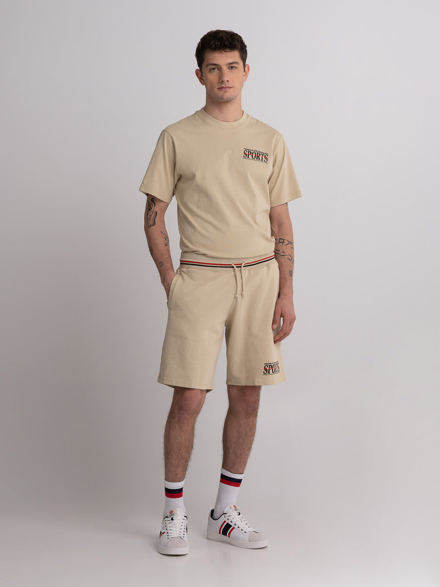 Fleece shorts with Sports print