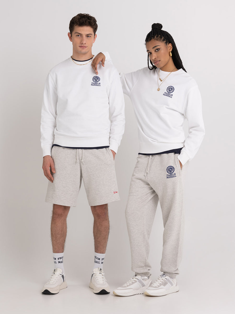 Agender sweatshirt with Crest logo embroidery
