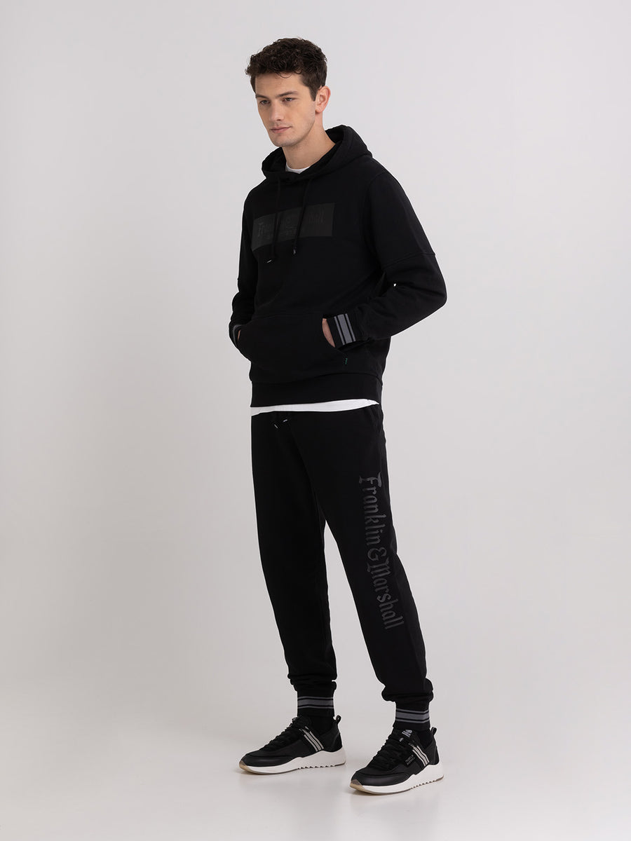 Hoodie with Alumni print