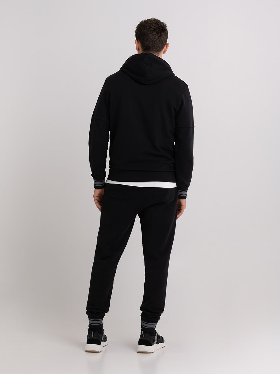 Hoodie with Alumni print
