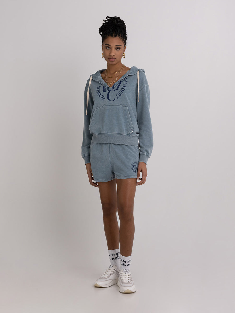 Fleece shorts with college logo print