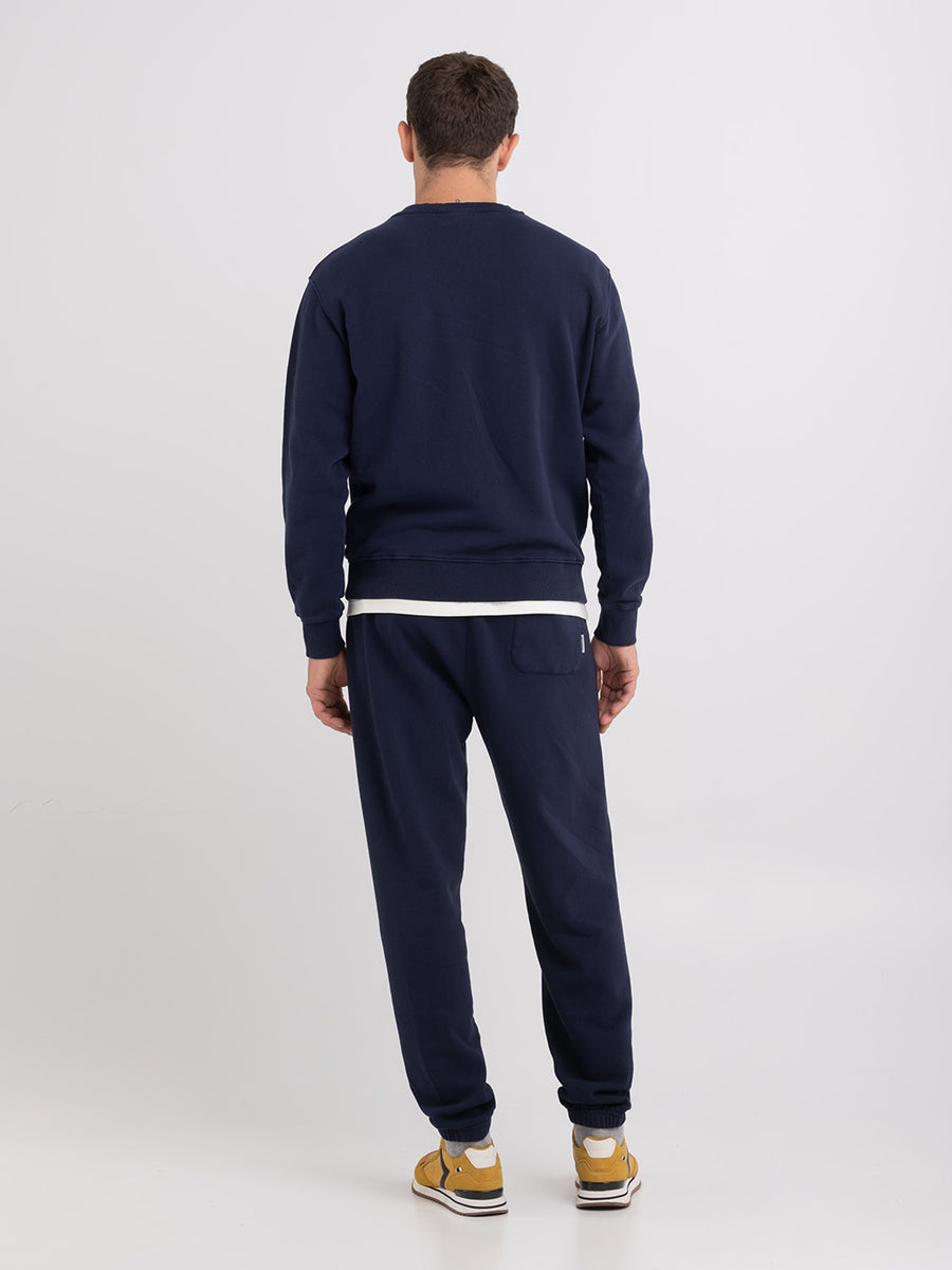 Agender jogger pants with Crest logo embroidery