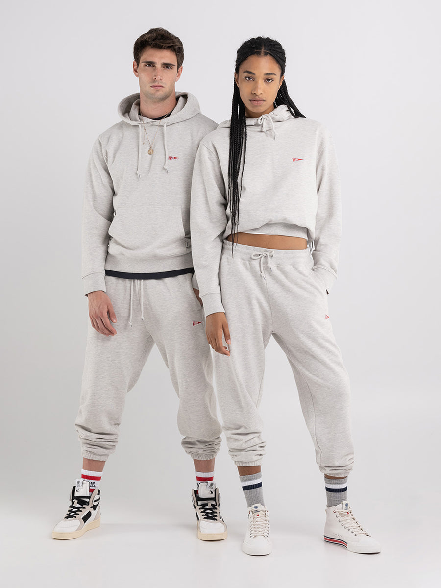 Agender jogger pants with Pennant patch