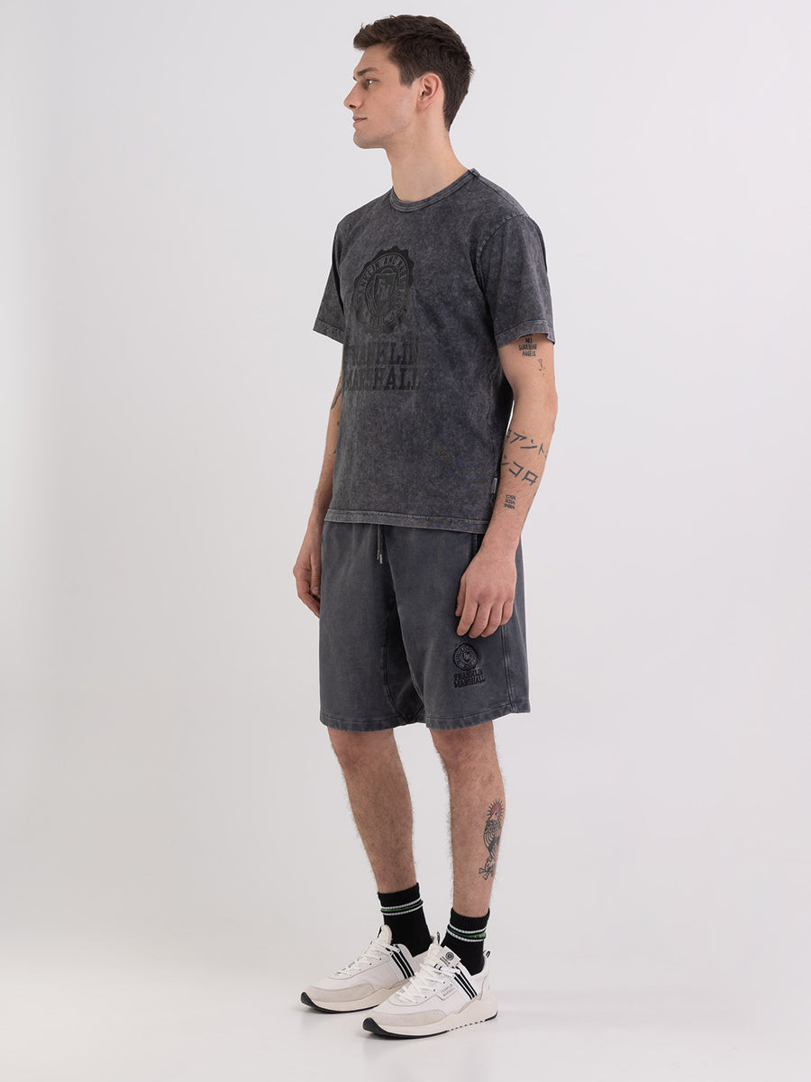 Acid wash garment-dyed t-shirt with Crest logo print