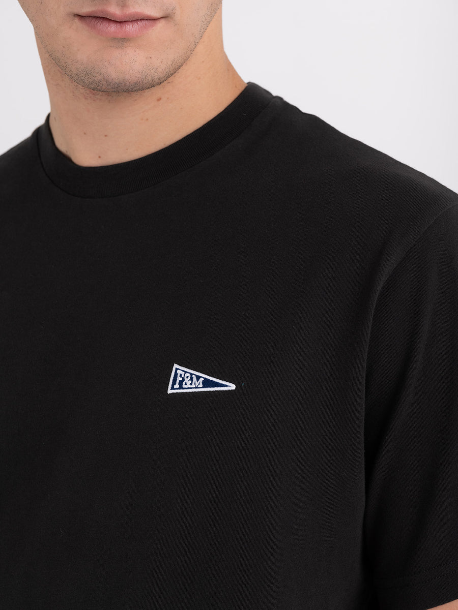 Agender t-shirt with Pennant patch