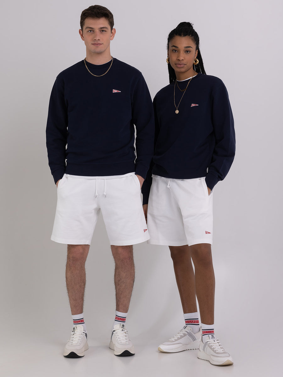 Agender fleece shorts with Pennant patch