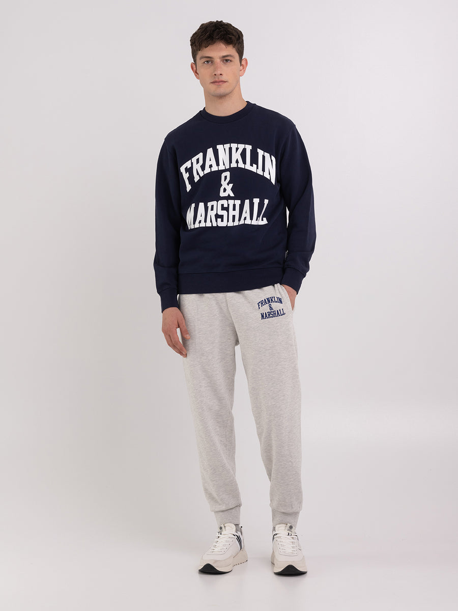 Crewneck sweatshirt with arch letter logo print
