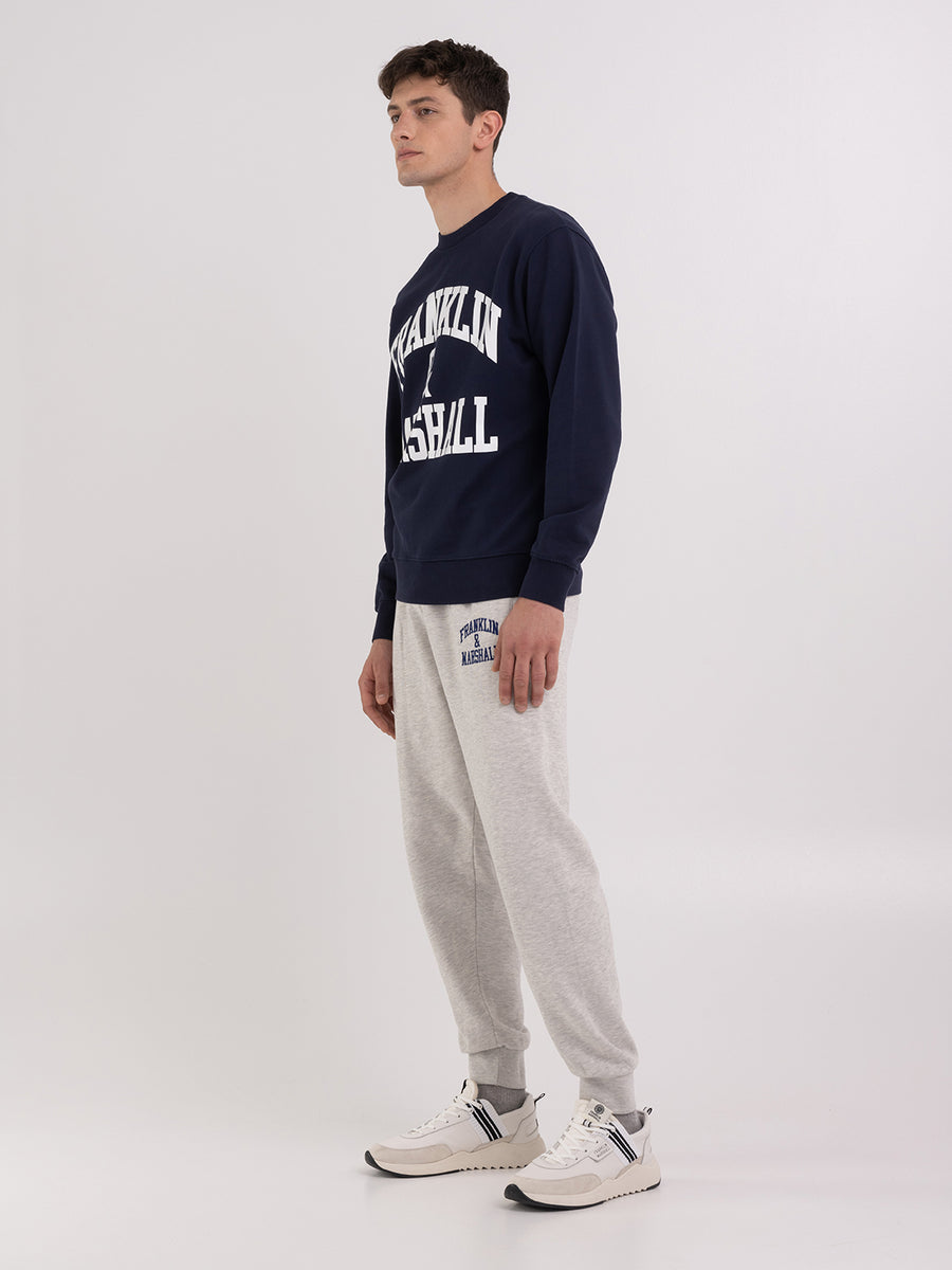 Crewneck sweatshirt with arch letter logo print