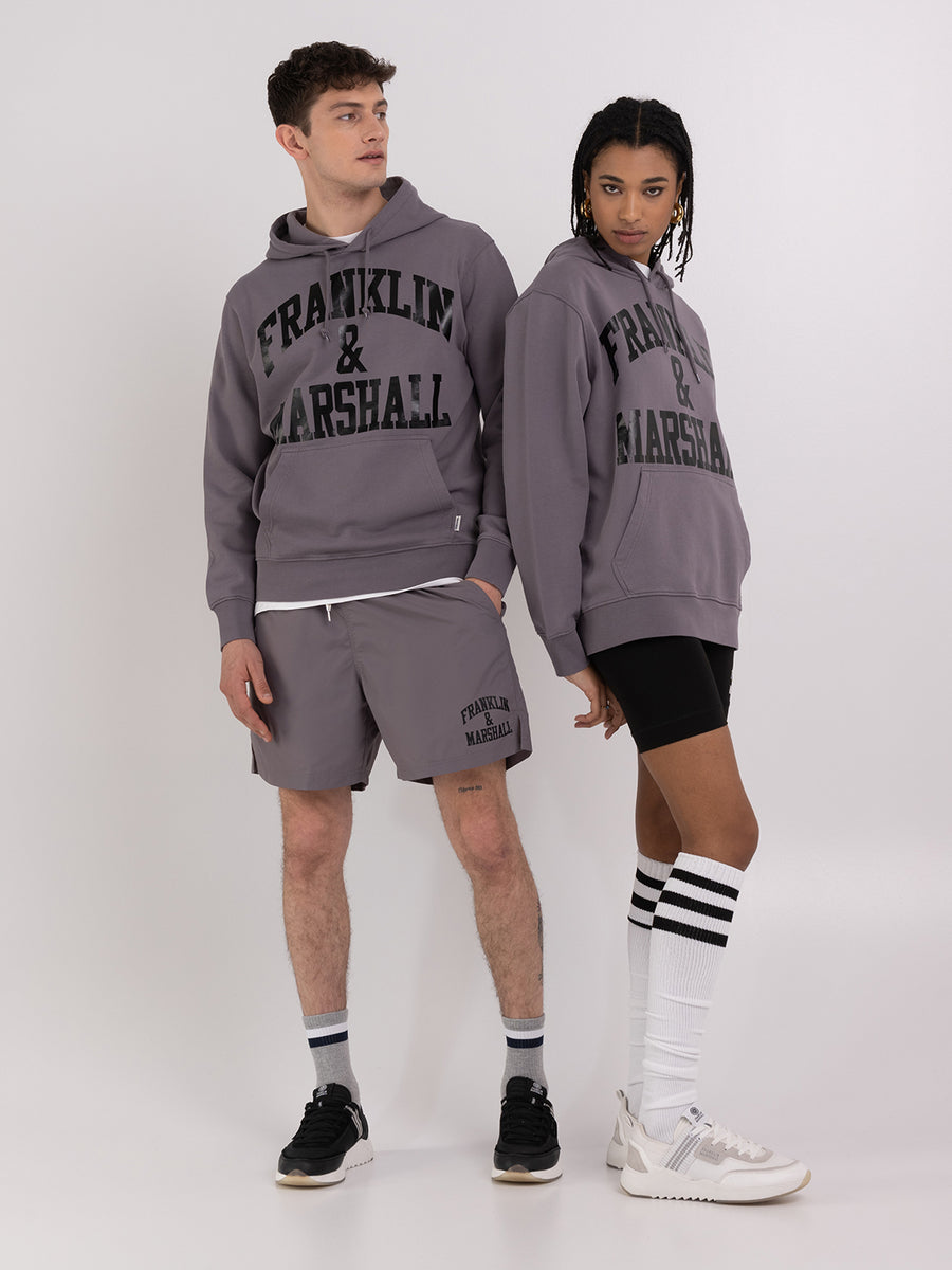Agender hoodie with arch letter logo print