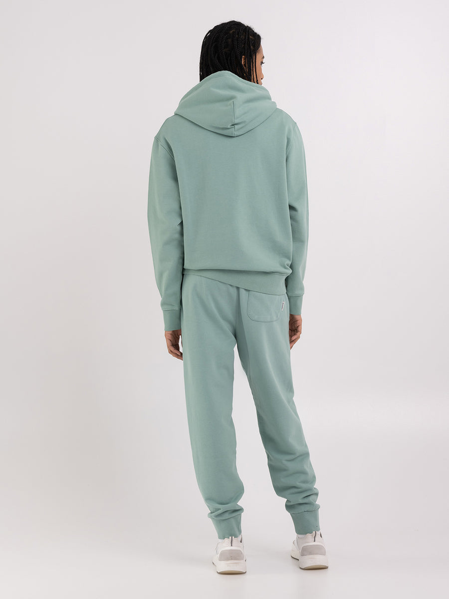 Agender hoodie with arch letter logo print
