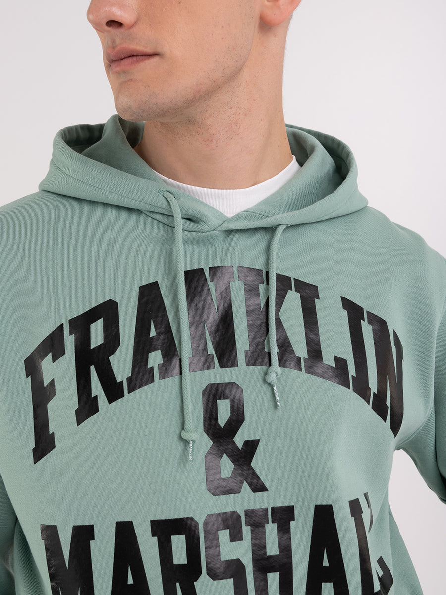 Agender hoodie with arch letter logo print