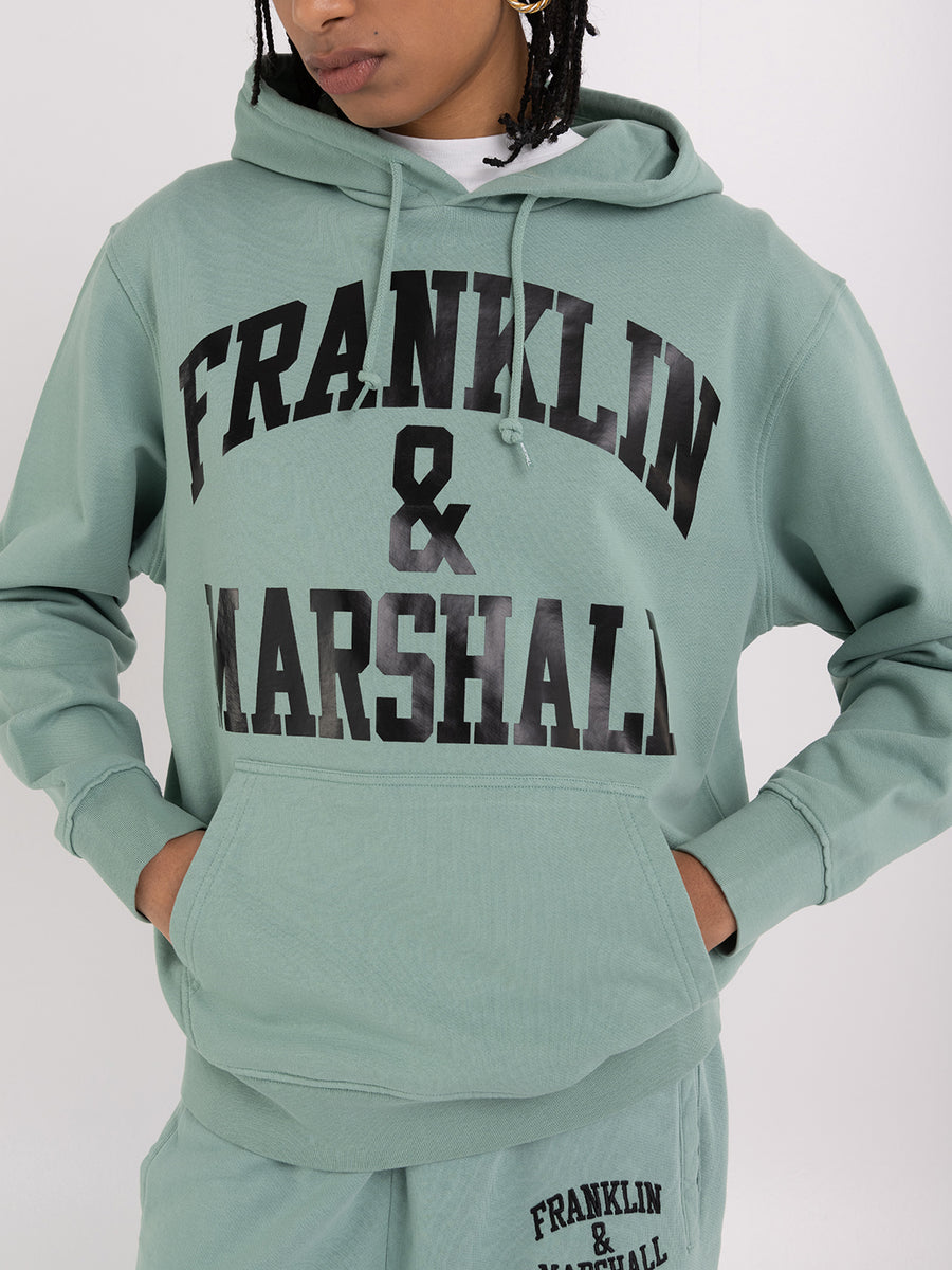 Agender hoodie with arch letter logo print