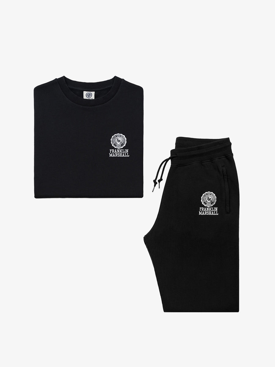 Fleece set with Crest logo embroidery